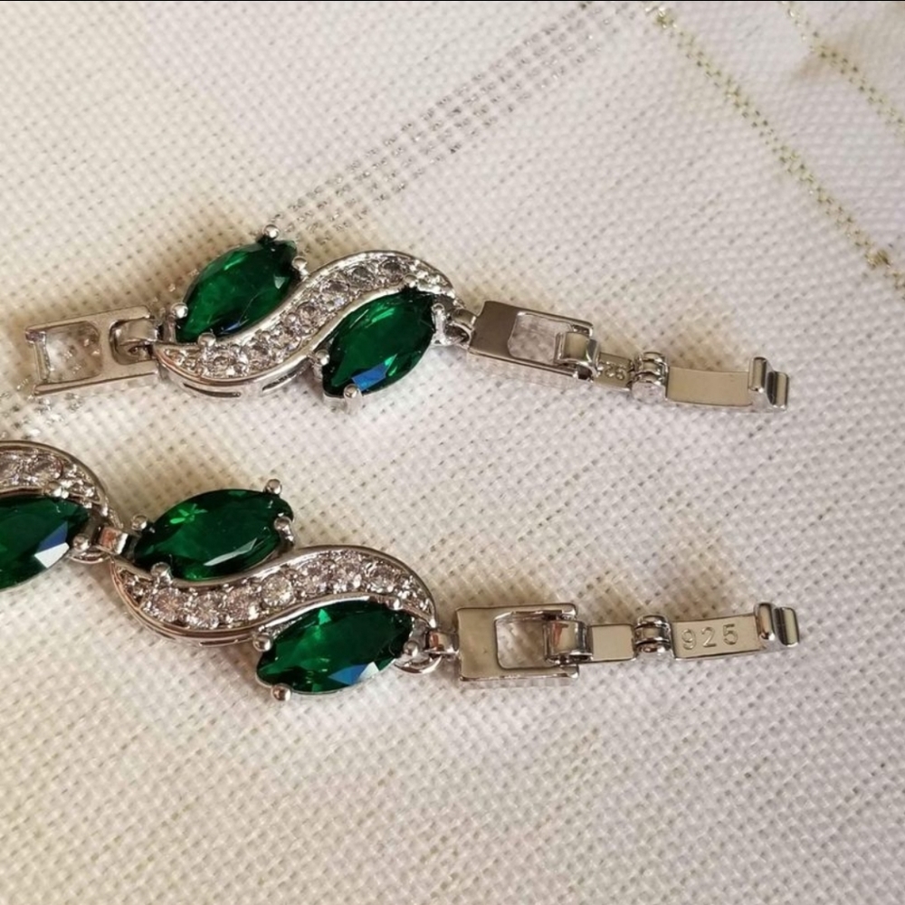 New 925 Silver Marquise Cut   Emerald Diamond Bracelet with Extention - Picture 5 of 8